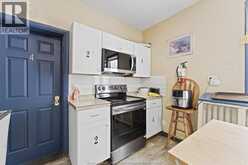 3060 Sandwich | Windsor Ontario | Slide Image Six