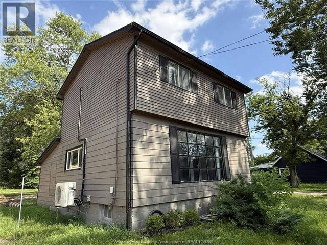 4641 MALDEN ROAD Windsor Ontario, N9E 3T4 - 3 Bedrooms Home For Sale