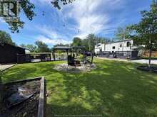 29 APPLE LANE | Leamington Ontario | Slide Image Eight