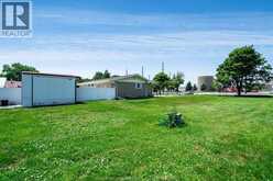 1582 County Rd 34 | Kingsville Ontario | Slide Image Forty-two