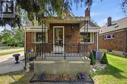 889 PATRICE DRIVE | Windsor Ontario | Slide Image Two