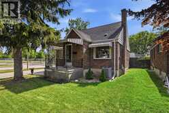 889 PATRICE DRIVE | Windsor Ontario | Slide Image Three