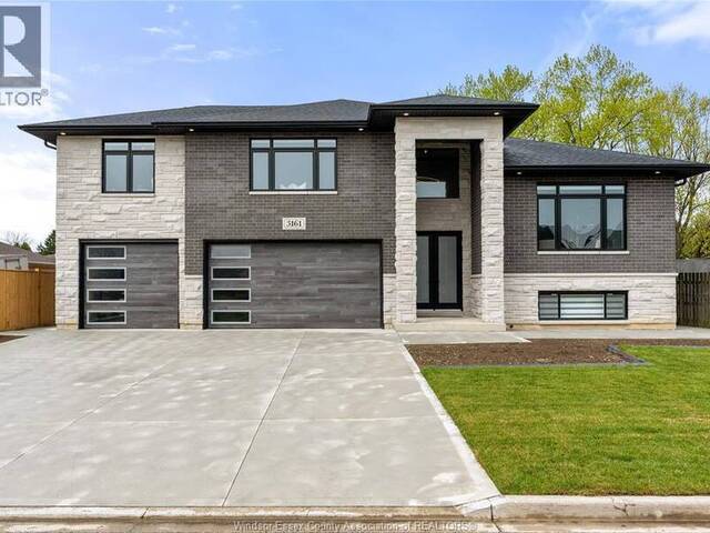3161 MCROBBIE Windsor Ontario, N8R 0A2 - 8 Bedrooms Home For Sale
