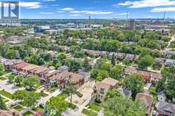 421 PARTINGTON AVENUE | Windsor Ontario | Slide Image Sixteen