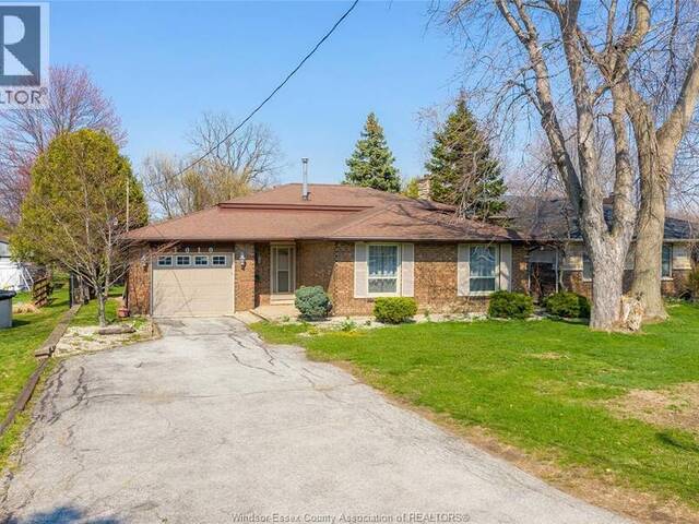 1010 COUNTY ROAD 22 Lakeshore Ontario, N0R 1A0 - 3 Bedrooms Waterfront Home For sale