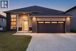 111 KINGSBRIDGE DRIVE | Amherstburg Ontario | Slide Image One