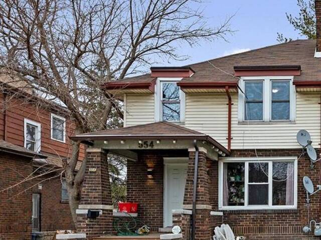 554 ASKIN AVENUE Windsor Ontario, N9B 2X4 - 5 Bedrooms Home For Sale