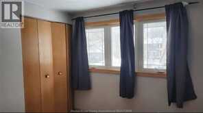 2722 SIERRA DRIVE | Windsor Ontario | Slide Image Twelve