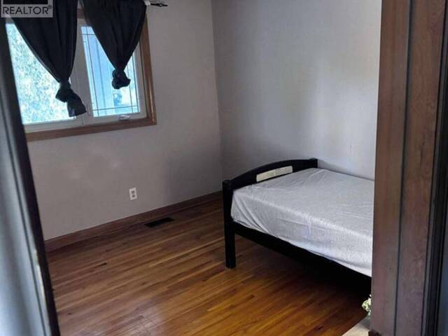 2722 SIERRA DRIVE Windsor Ontario, N9E 2Y7 - 5 Bedrooms Home For Sale
