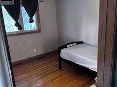 2722 SIERRA DRIVE Windsor Ontario, N9E 2Y7