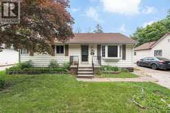 2032 FORD BOULEVARD | Windsor Ontario | Slide Image Five