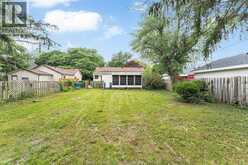 2032 FORD BOULEVARD | Windsor Ontario | Slide Image Eight