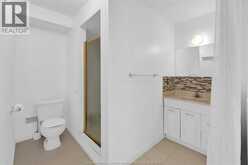 2225 LONGFELLOW AVENUE | Windsor Ontario | Slide Image Nineteen