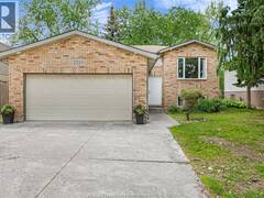 2225 LONGFELLOW AVENUE Windsor Ontario, N9B 3J7