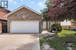 2156 DOMINION BOULEVARD | Windsor Ontario | Slide Image One