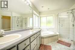 36 Meadow LANE | Essex Ontario | Slide Image Eight