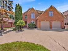 299 RUSSEL WOODS DRIVE | Tecumseh Ontario | Slide Image Two
