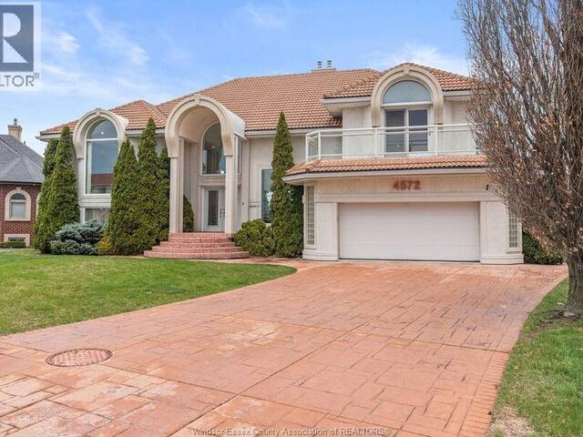 4572 LAKE GRANDE COURT Windsor Ontario, N9G 2R3 - 5 Bedrooms Waterfront Home For sale