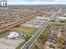 10982 TECUMSEH ROAD East | Windsor Ontario | Slide Image Seven