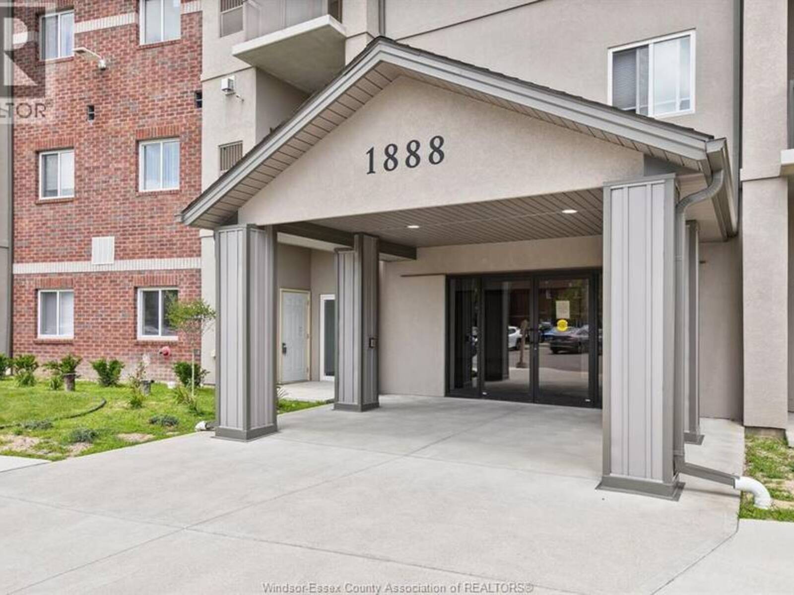 1888 WESTVIEW Unit# 205, LaSalle, Ontario N9H 0M1