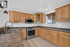 890 SOUTHWOOD DRIVE | Lakeshore Ontario | Slide Image Sixteen
