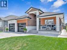 157 TOWNSVIEW | Essex Ontario | Slide Image Three