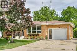 68 MCCALLUM | Kingsville Ontario | Slide Image One