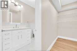 3371 BYNG | Windsor Ontario | Slide Image Twenty-six