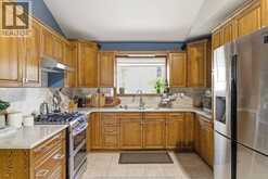 362 PENTILLY | Tecumseh Ontario | Slide Image Nine