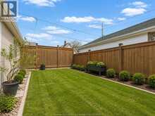 2306 LINCOLN ROAD | Windsor Ontario | Slide Image Eighteen