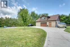 113 BEACH COURT | Lakeshore Ontario | Slide Image Four