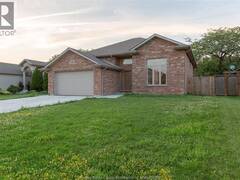 1364 MATTHEW CRESCENT Lakeshore Ontario, N0R 1A0