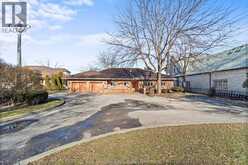410 RUSSELL WOODS ROAD | Tecumseh Ontario | Slide Image Six