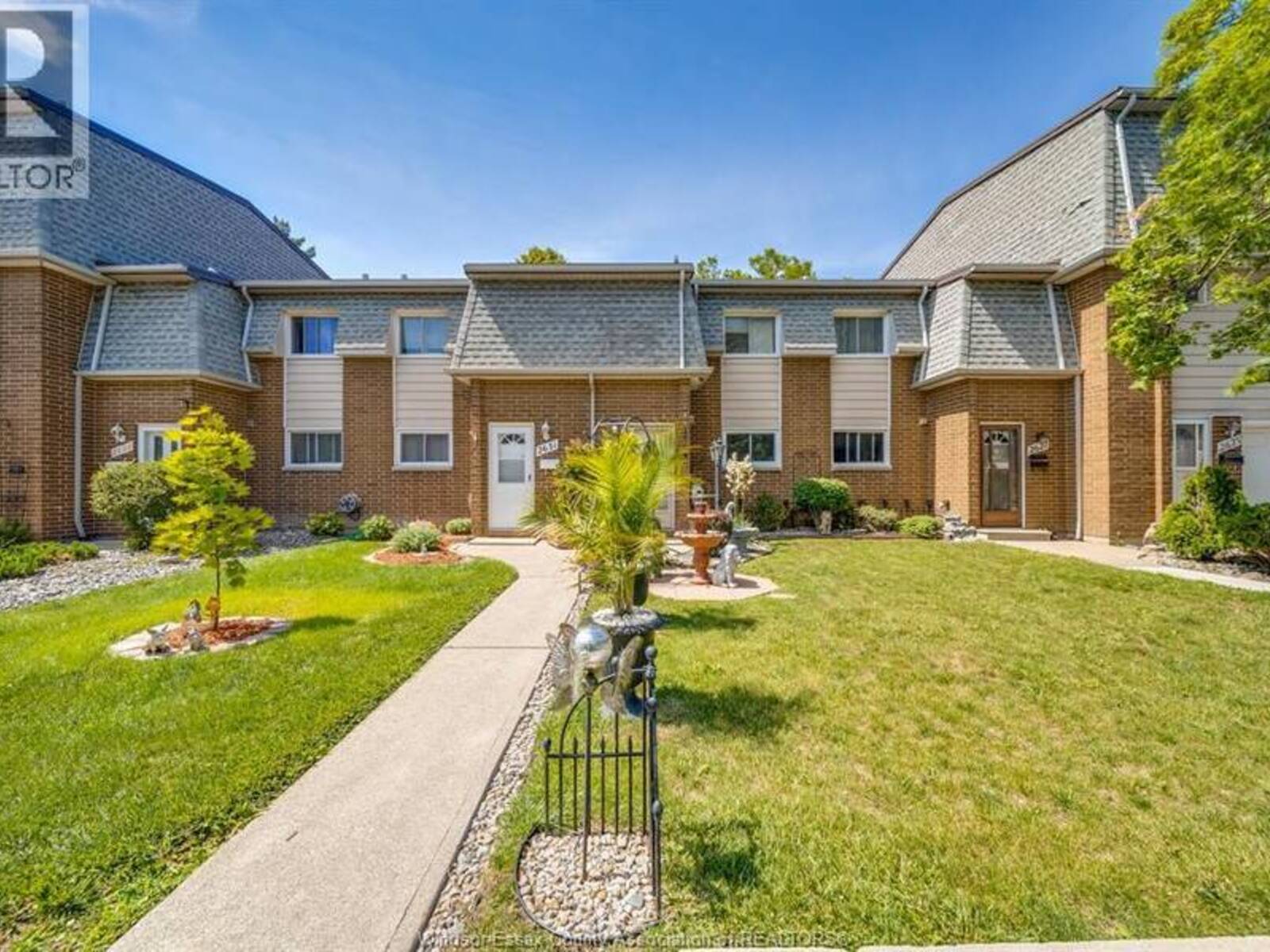2629 VINE COURT Unit# 54, Windsor, Ontario N8T 2X4