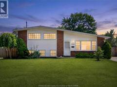 3436 Glenwood AVENUE Windsor Ontario, N9E 2Y5