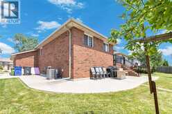 4239 MARLO | Windsor Ontario | Slide Image Thirty-two