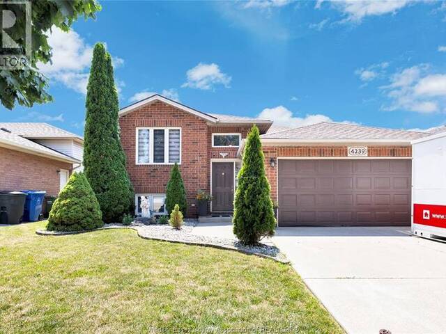 4239 MARLO Windsor Ontario, N9G 2Y6 - 4 Bedrooms Home For Sale