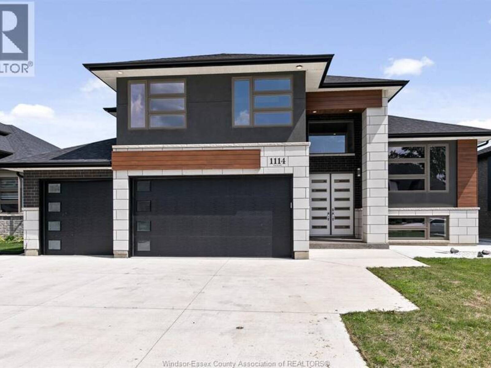 7370 GARNET CRESCENT, Essex, Ontario N0R 1J0