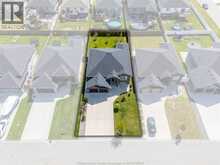 208 CLARKE | Amherstburg Ontario | Slide Image Fifty
