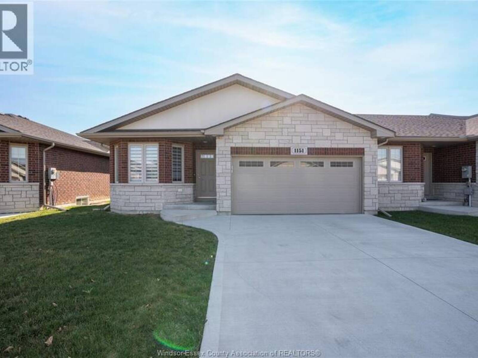 1151 PEABODY AVENUE, Windsor, Ontario N8P 0C2