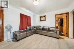2605 ASKIN AVENUE | Windsor Ontario | Slide Image Six