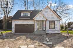 252 FORD ROAD | Kingsville Ontario | Slide Image Six