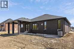 1214 CAMPANA CRESCENT | Belle River Ontario | Slide Image Forty
