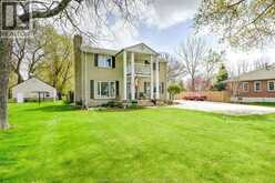 885 FRONT RD. N. | Amherstburg Ontario | Slide Image Thirty-six
