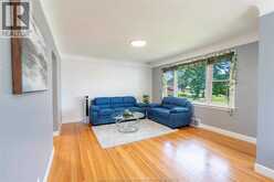 3621 MCKAY AVENUE | Windsor Ontario | Slide Image Nine