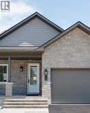 78 RABB STREET | Smiths Falls Ontario | Slide Image Three