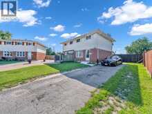 1615 CURRY | Windsor Ontario | Slide Image Thirty-two