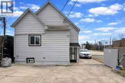 1116 WYANDOTTE East | Windsor Ontario | Slide Image Thirty-one
