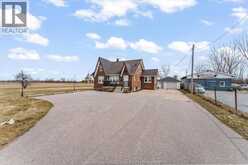 4590 WALKER ROAD | Windsor Ontario | Slide Image Three