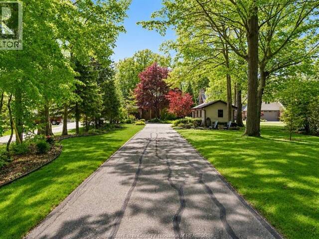 21072 PIER ROAD Wheatley Ontario, N0P 2P0 - 3 Bedrooms Waterfront Home For sale